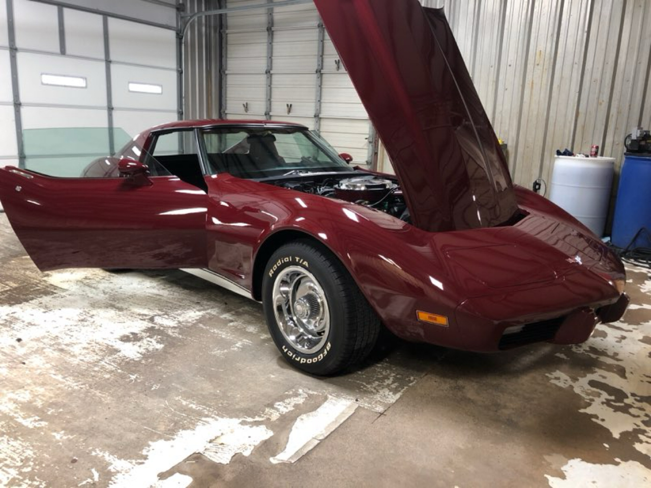 Chevrolet Corvette Stingray 1LT Coupe Automatic 1977