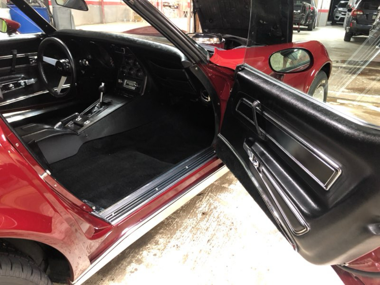 Chevrolet Corvette Stingray 1LT Coupe Automatic 1977