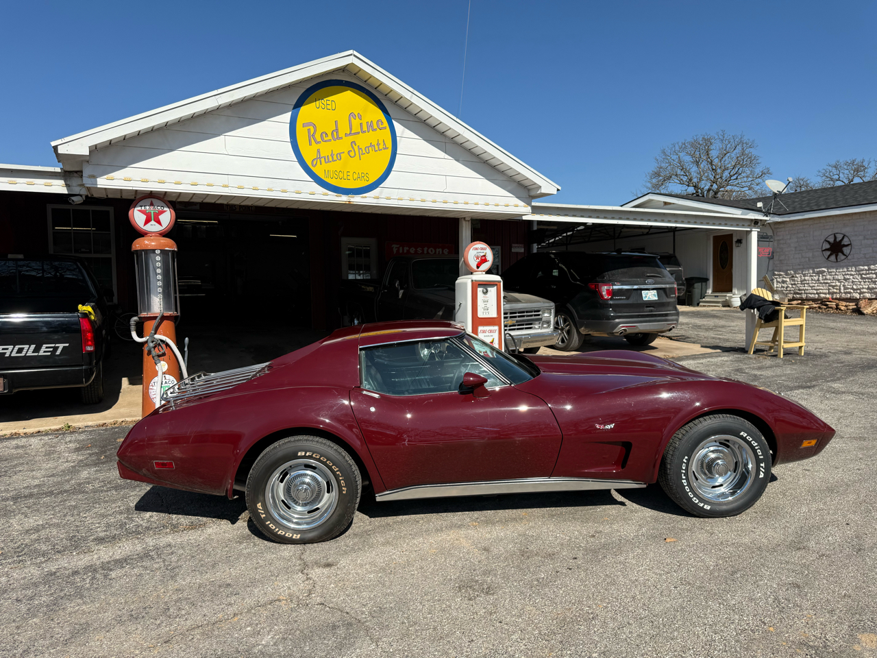 Chevrolet Corvette Stingray 1LT Coupe Automatic 1977