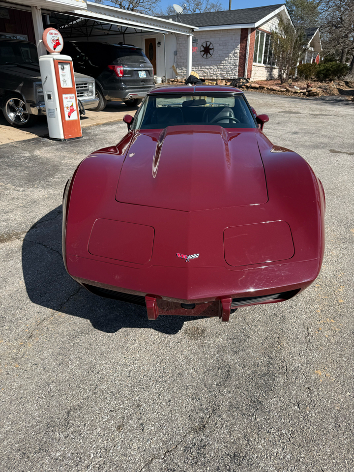 Chevrolet Corvette Stingray 1LT Coupe Automatic 1977