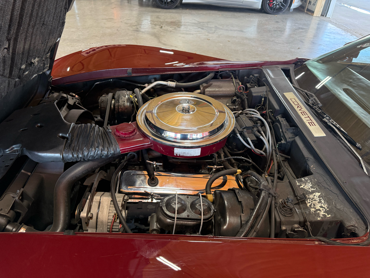 Chevrolet Corvette Stingray 1LT Coupe Automatic 1977