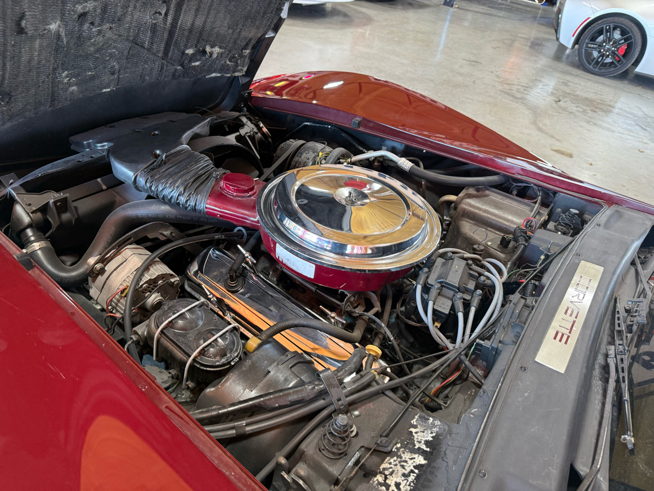 Chevrolet Corvette Stingray 1LT Coupe Automatic 1977