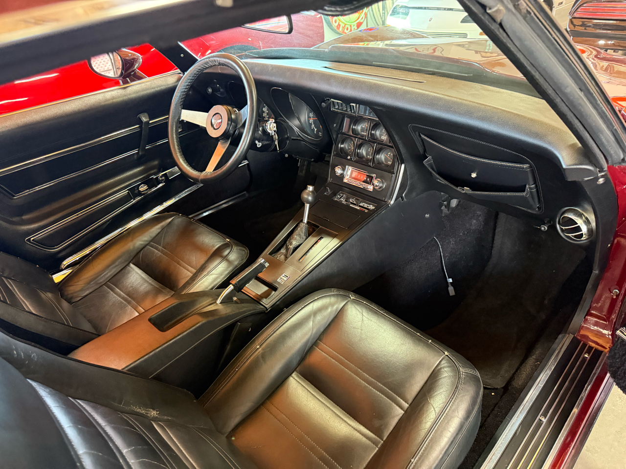 Chevrolet Corvette Stingray 1LT Coupe Automatic 1977