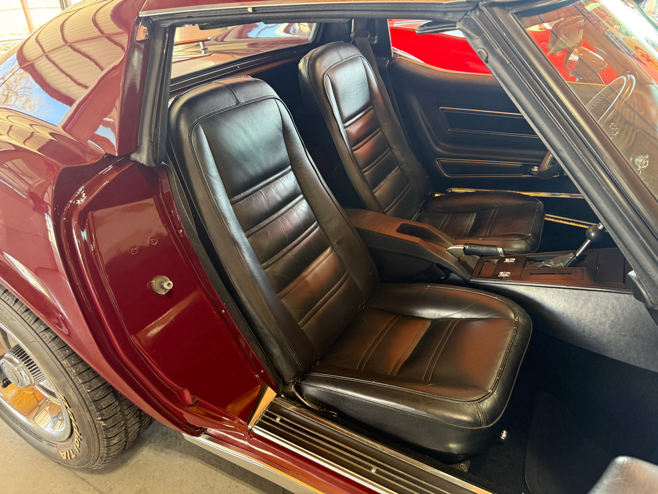 Chevrolet Corvette Stingray 1LT Coupe Automatic 1977