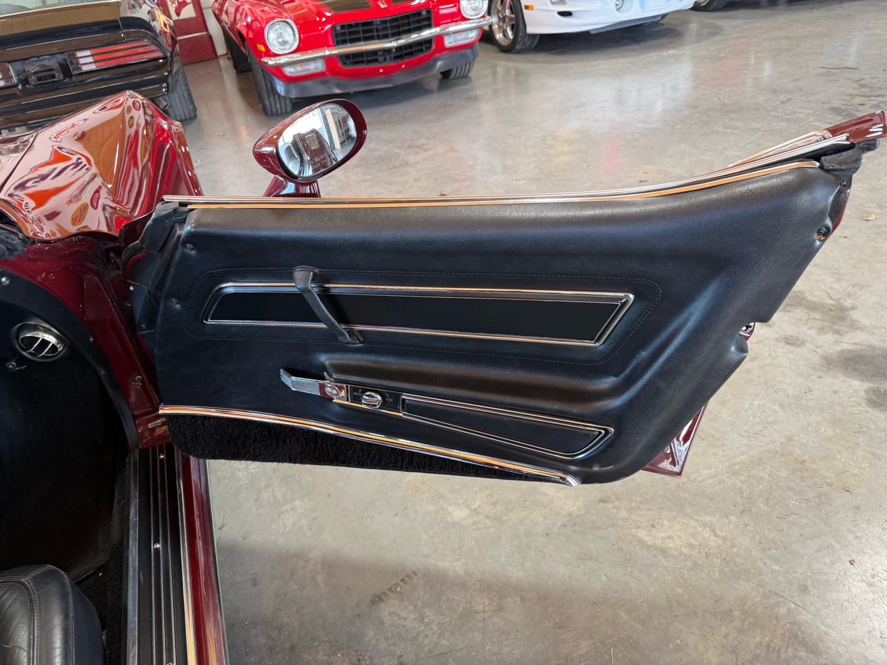 Chevrolet Corvette Stingray 1LT Coupe Automatic 1977