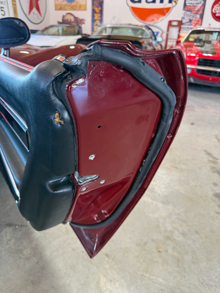 Chevrolet Corvette Stingray 1LT Coupe Automatic 1977