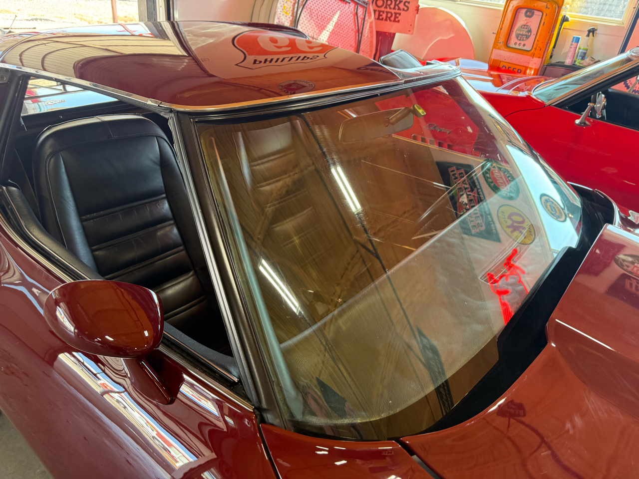 Chevrolet Corvette Stingray 1LT Coupe Automatic 1977