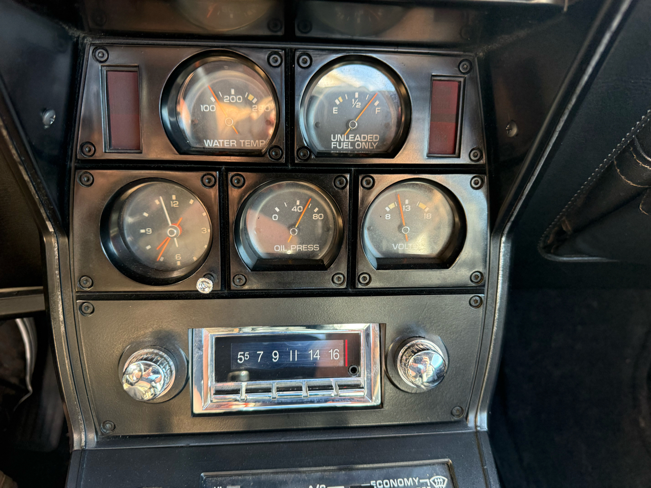 Chevrolet Corvette Stingray 1LT Coupe Automatic 1977