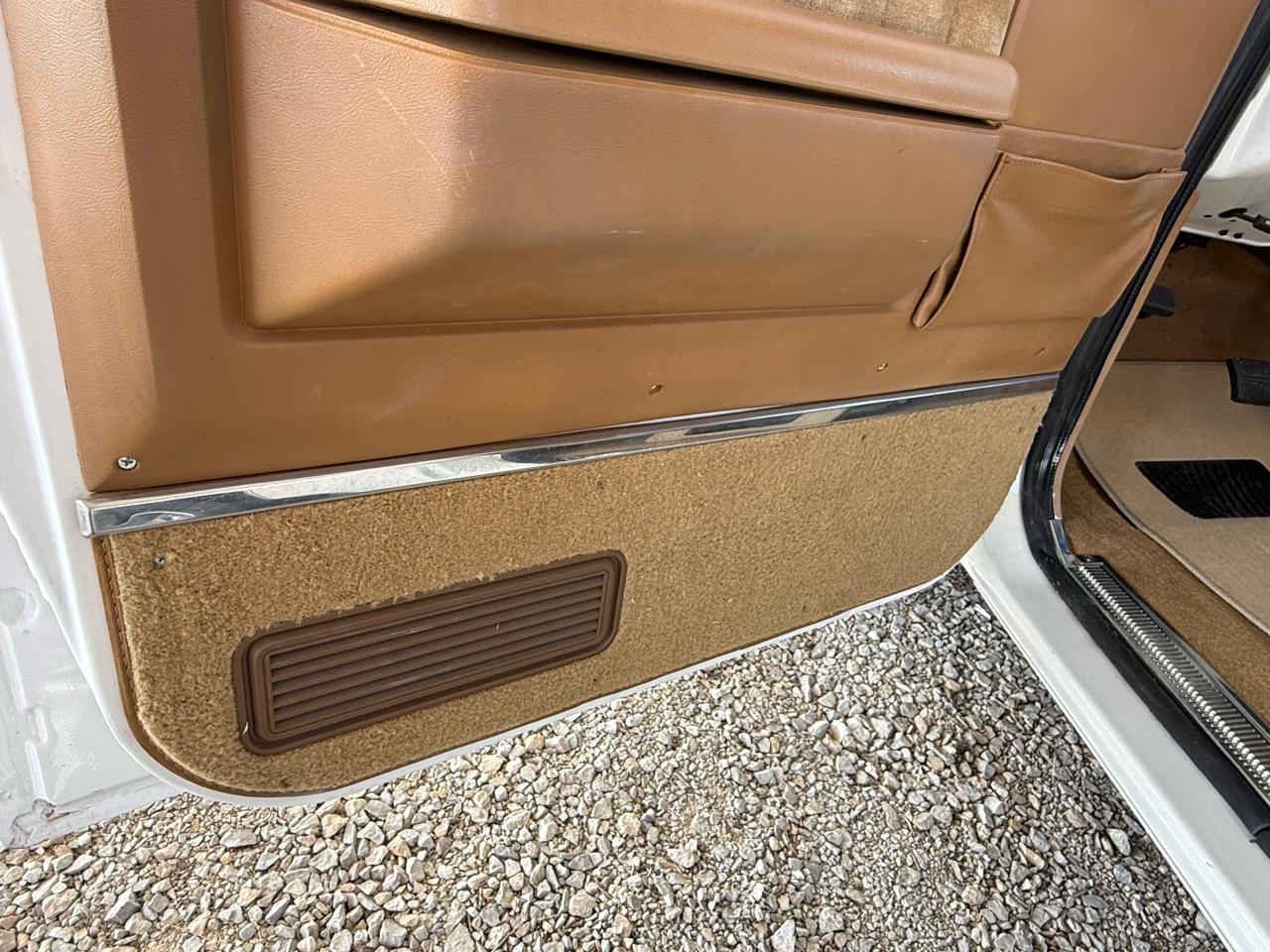 Chevrolet V10 Blazer 4WD 1987