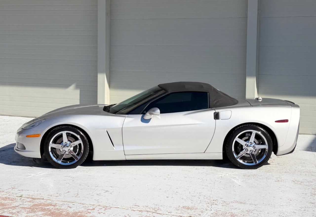 Chevrolet Corvette Convertible 2005