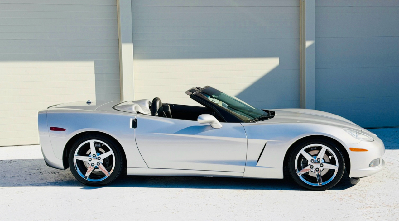 Chevrolet Corvette Convertible 2005