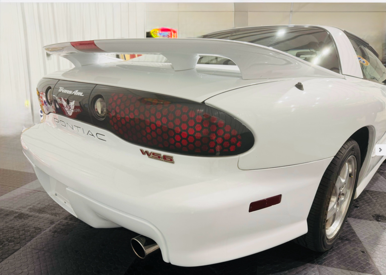 Pontiac Trans Am Coupe 2001