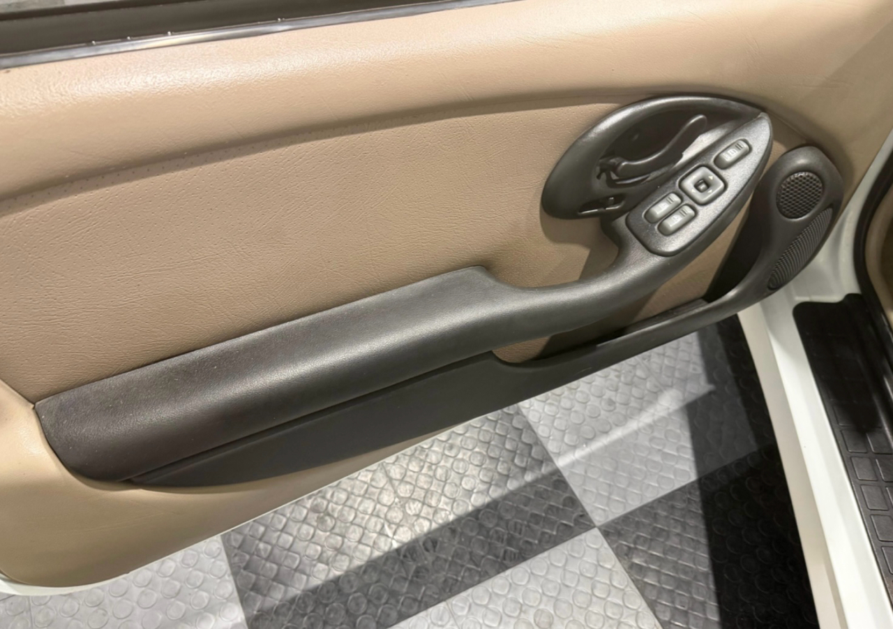 Pontiac Trans Am Coupe 2001