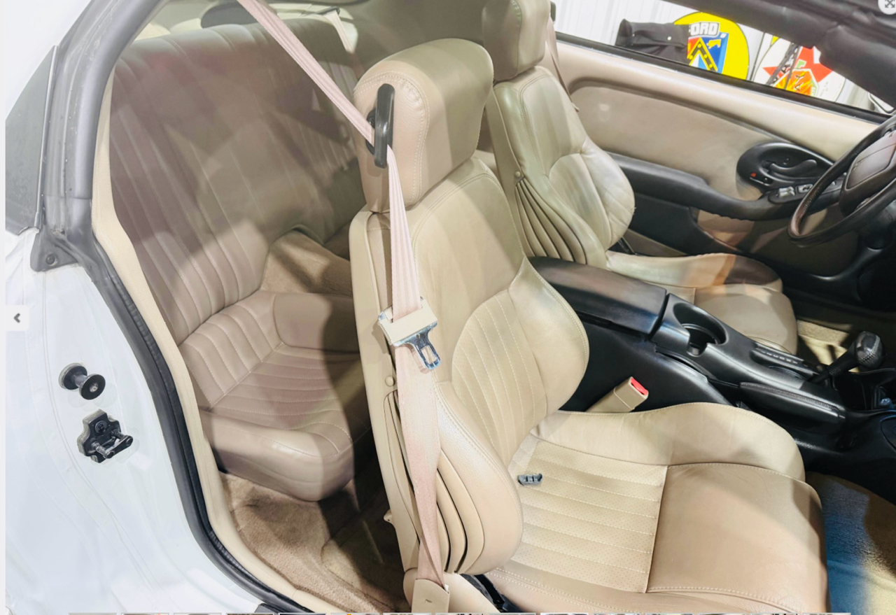 Pontiac Trans Am Coupe 2001