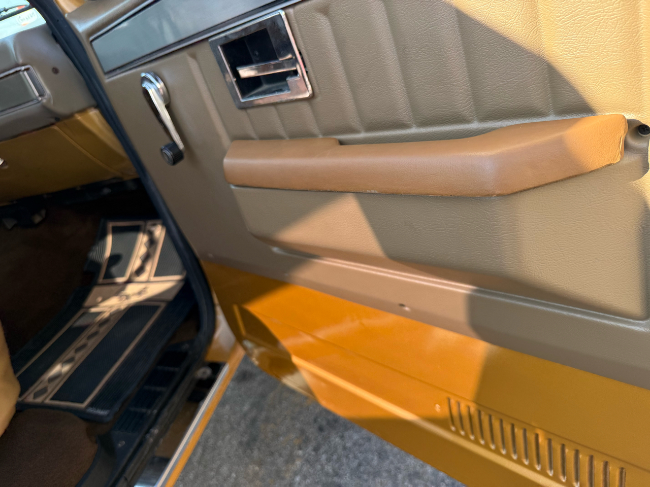 GMC C/K 1500 Regular Cab 4WD 1984