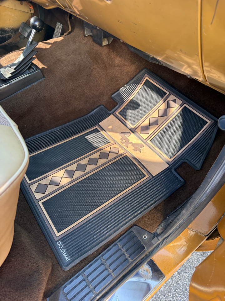 GMC C/K 1500 Regular Cab 4WD 1984