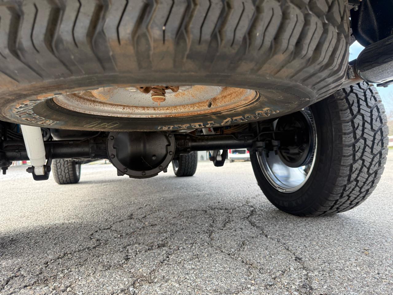 Chevrolet C/K 1500 Reg. Cab 8-ft. Bed 4WD 1990