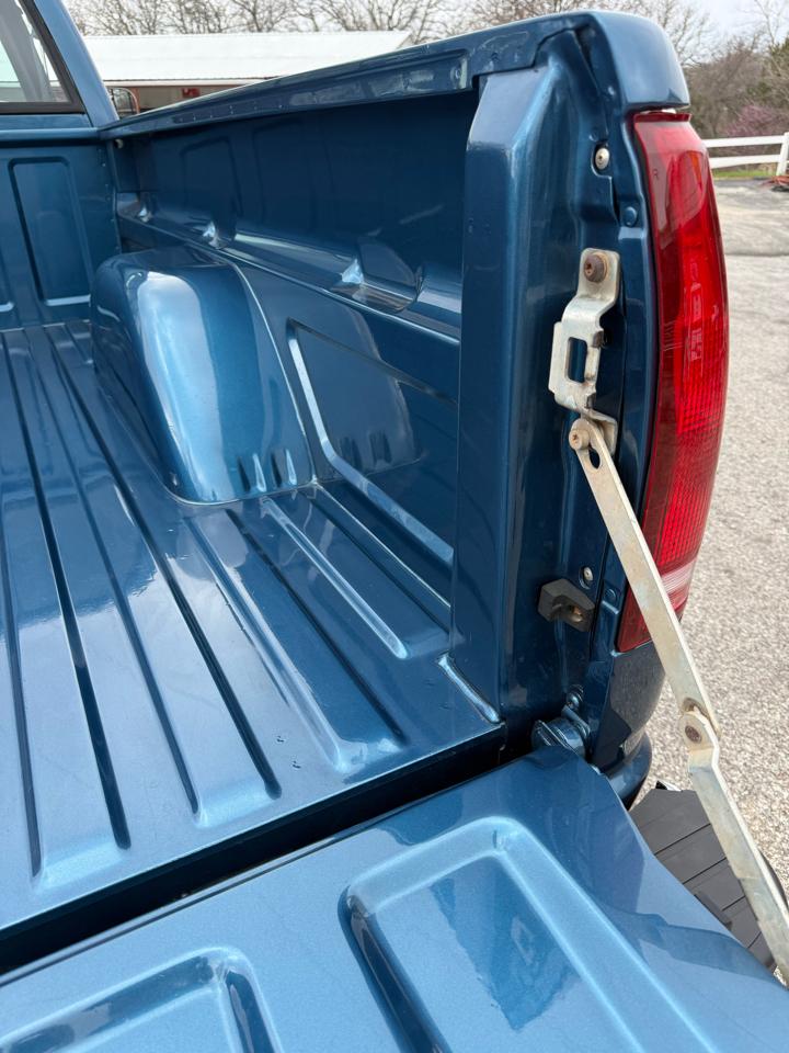 Chevrolet C/K 1500 Reg. Cab 8-ft. Bed 4WD 1990