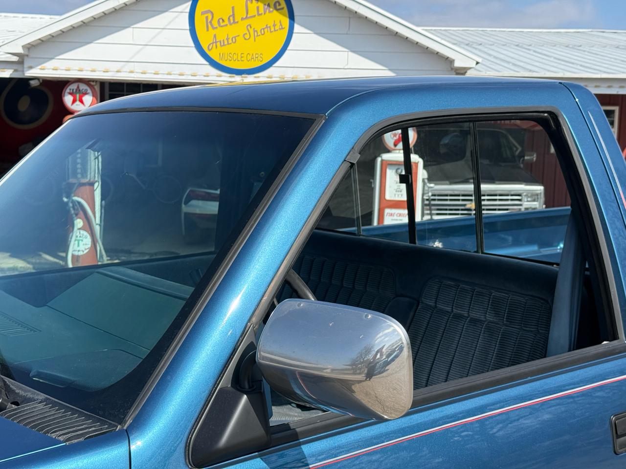 Chevrolet C/K 1500 Reg. Cab 8-ft. Bed 4WD 1990