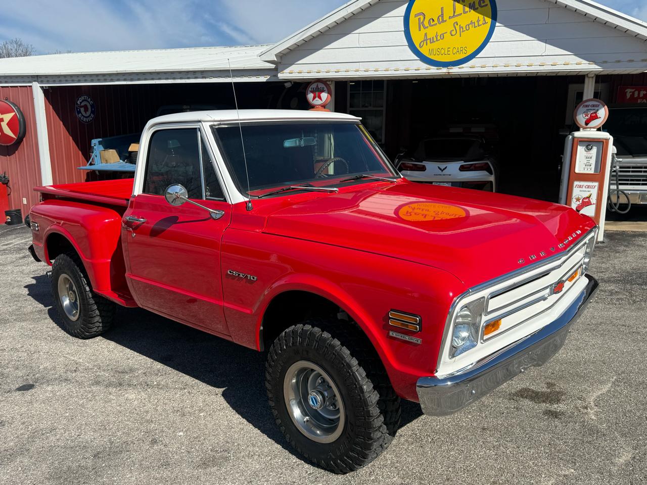GMC 1/2 Ton Pickups R10/15 Stepside 117.5" WB 1970