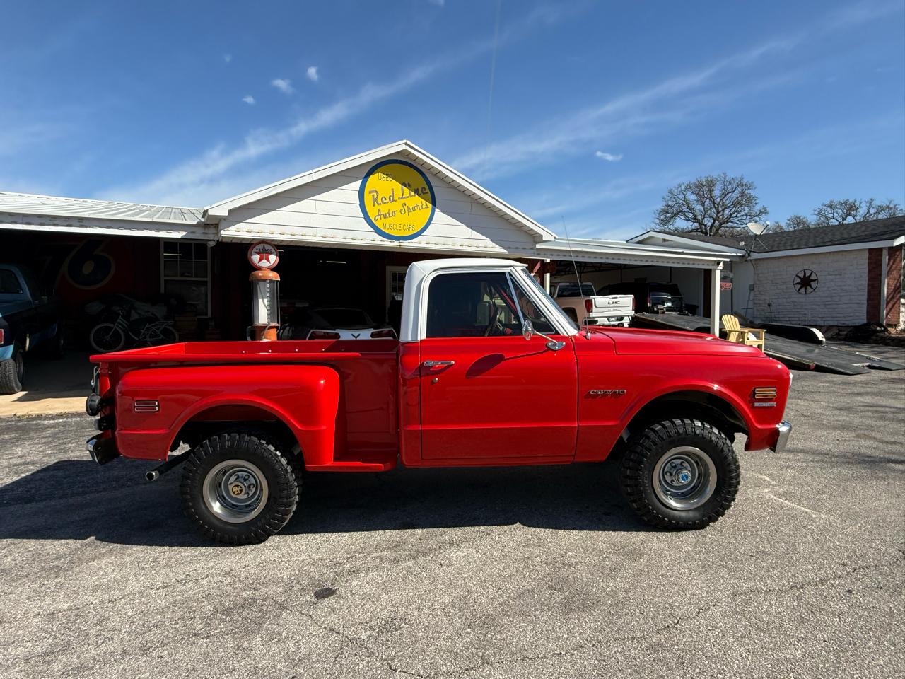 GMC 1/2 Ton Pickups R10/15 Stepside 117.5" WB 1970