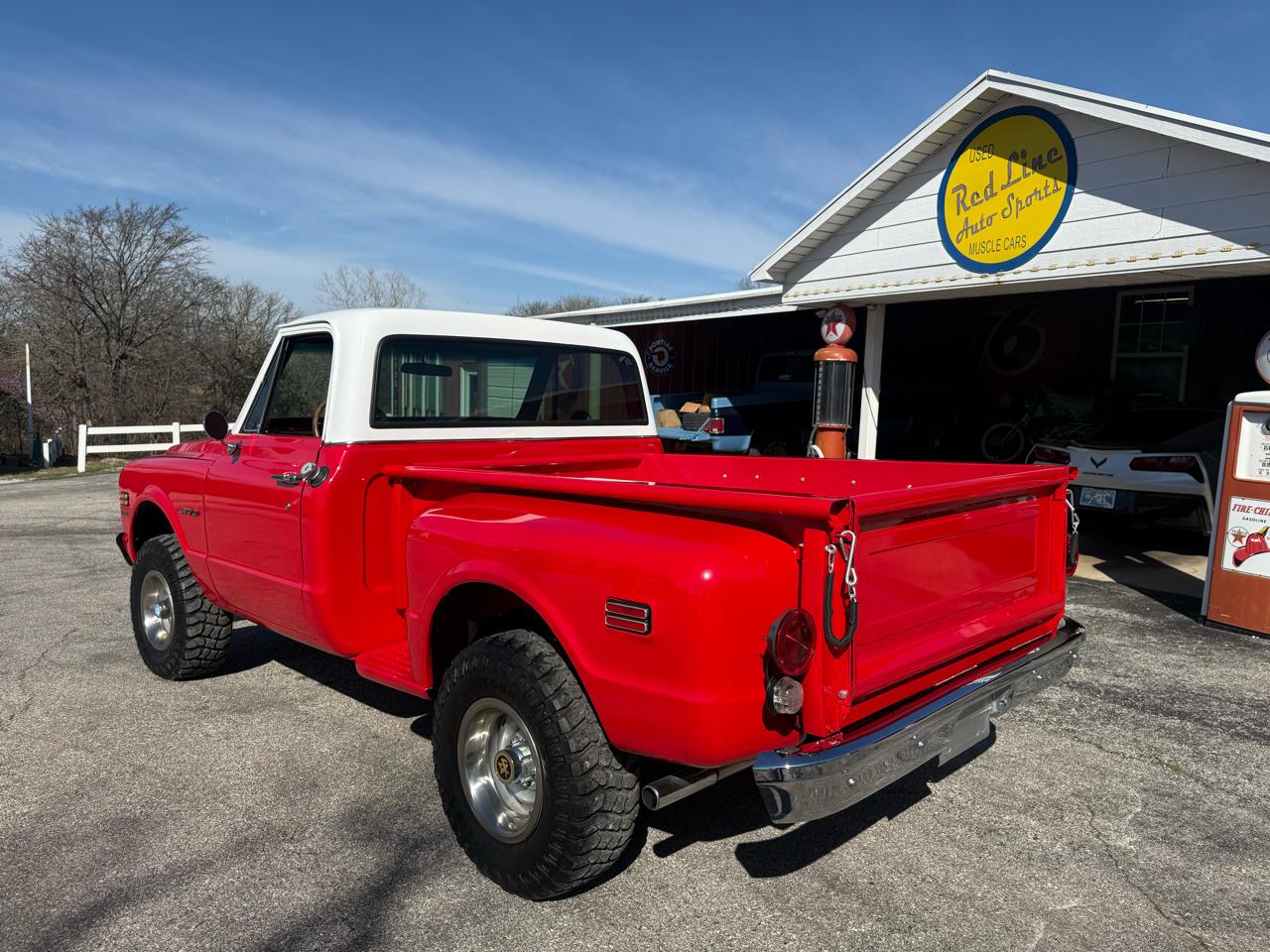 GMC 1/2 Ton Pickups R10/15 Stepside 117.5" WB 1970