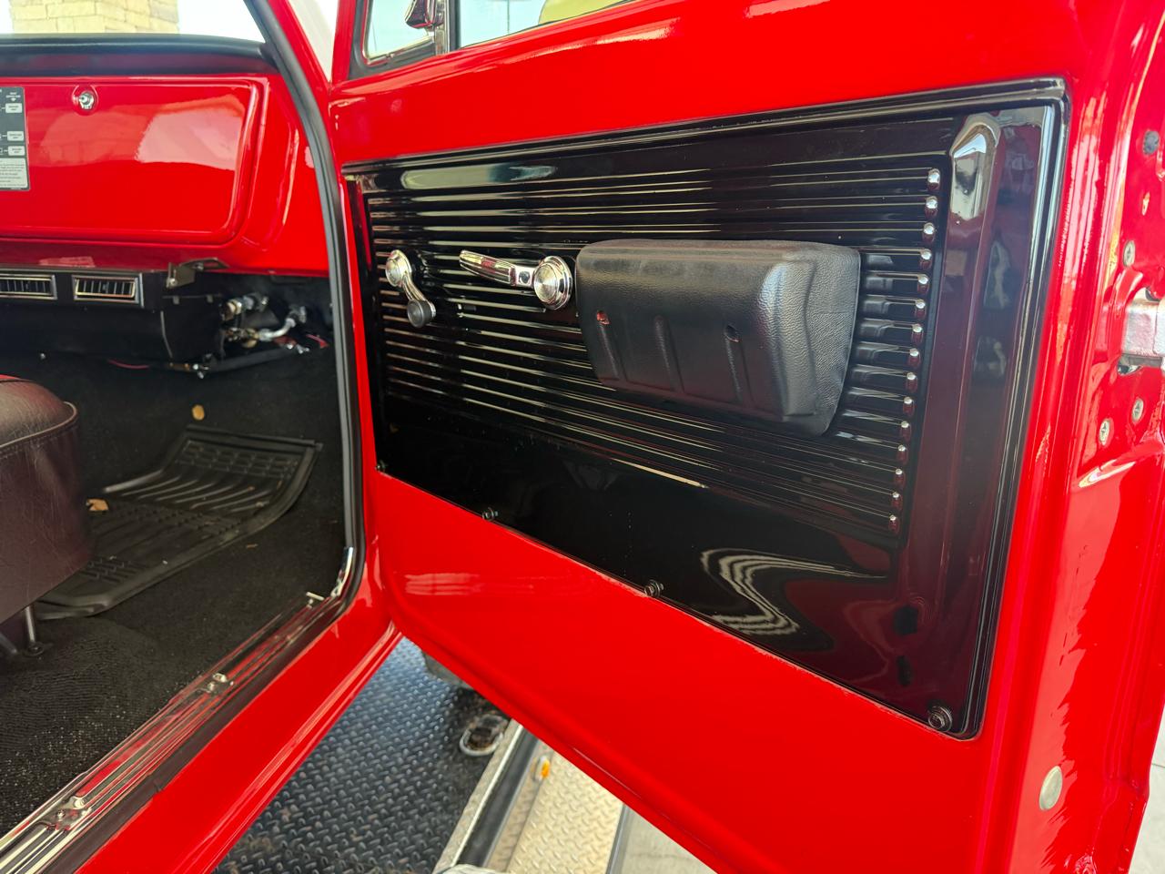 GMC 1/2 Ton Pickups R10/15 Stepside 117.5" WB 1970