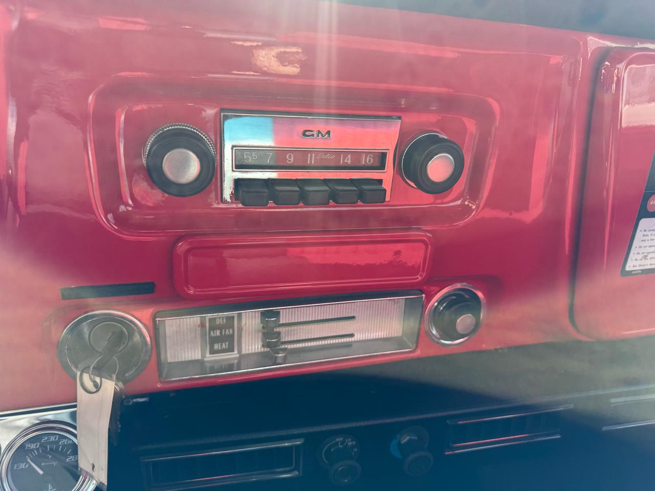 GMC 1/2 Ton Pickups R10/15 Stepside 117.5" WB 1970