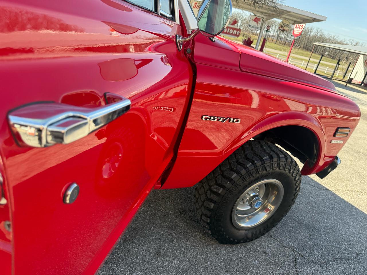 GMC 1/2 Ton Pickups R10/15 Stepside 117.5" WB 1970