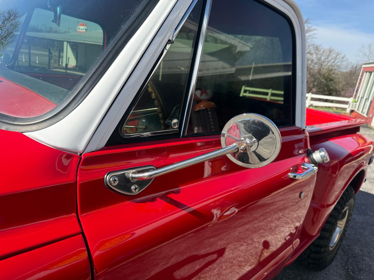 GMC 1/2 Ton Pickups R10/15 Stepside 117.5" WB 1970