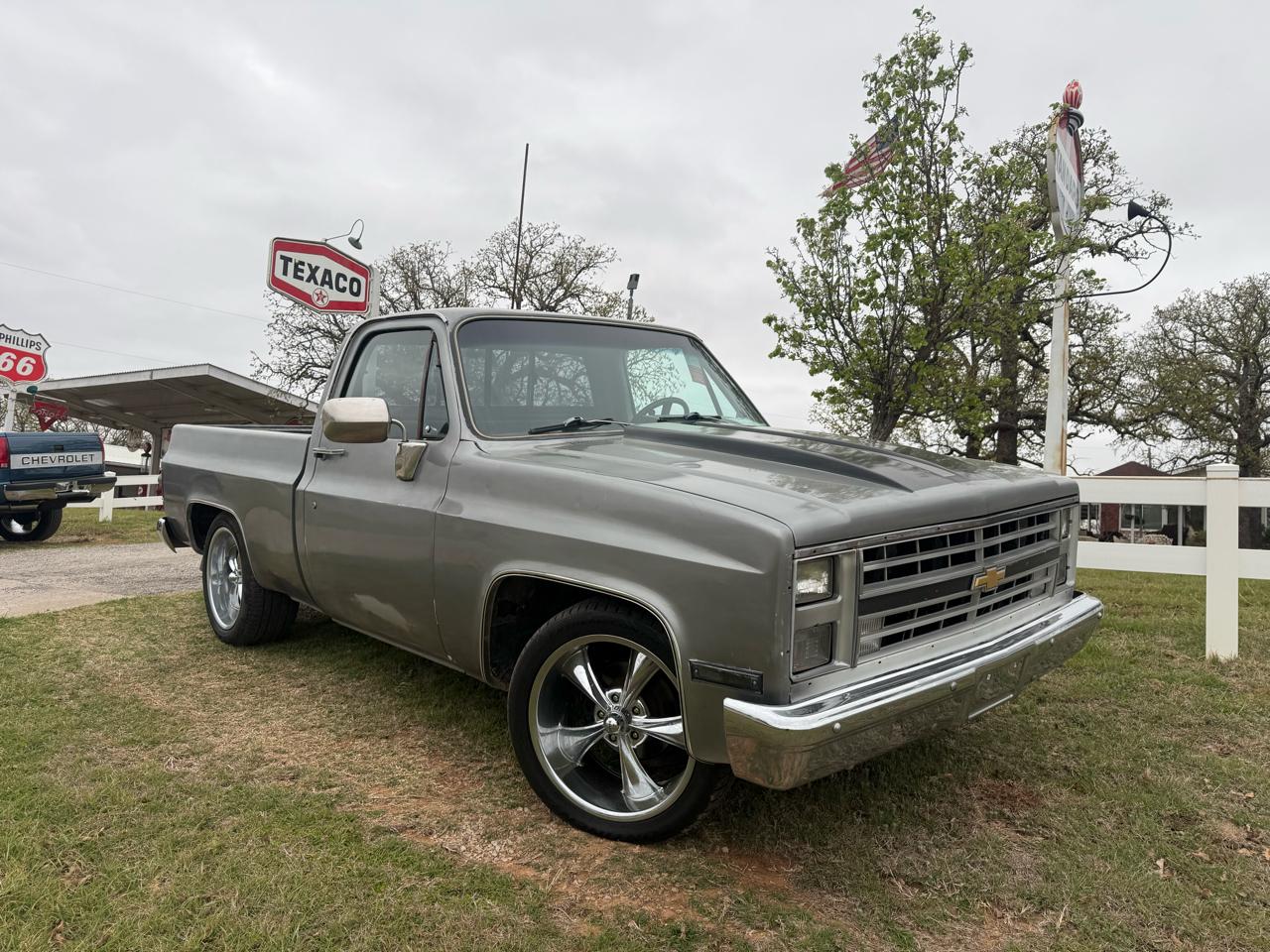 Chevrolet C/K 10 Regular Cab 2WD 1986