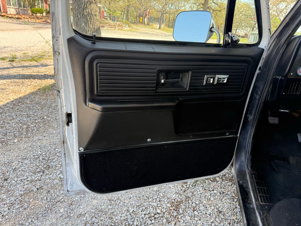 Chevrolet C/K 10 Regular Cab 2WD 1986