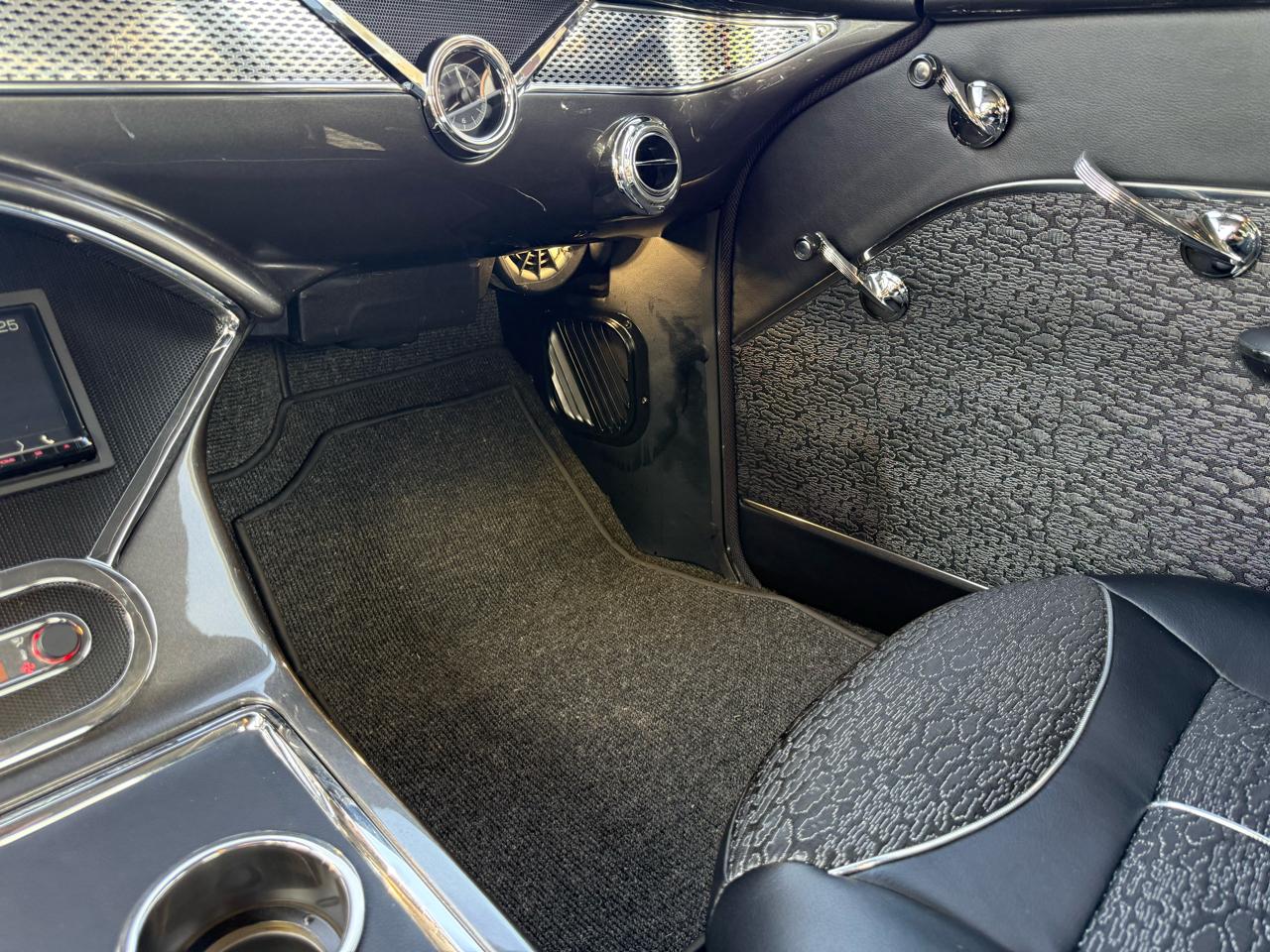 Chevrolet 210 Base 1955