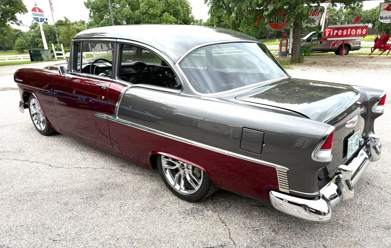 Chevrolet 210 Base 1955