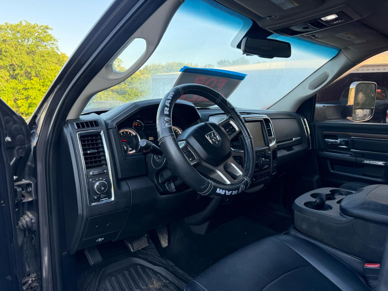 RAM 2500 Laramie Crew Cab SWB 4WD 2014