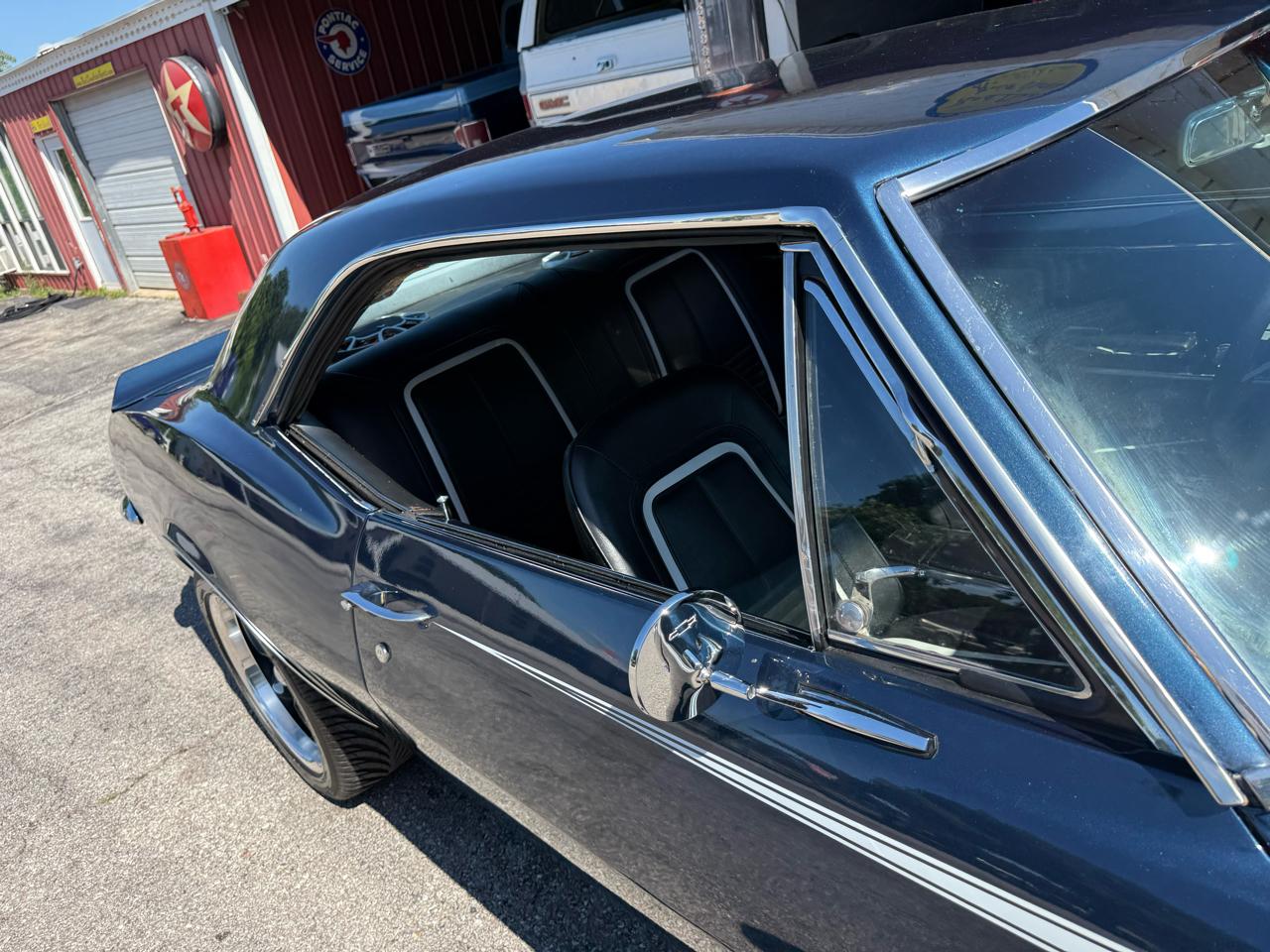 Chevrolet Camaro 2dr Coupe 1967