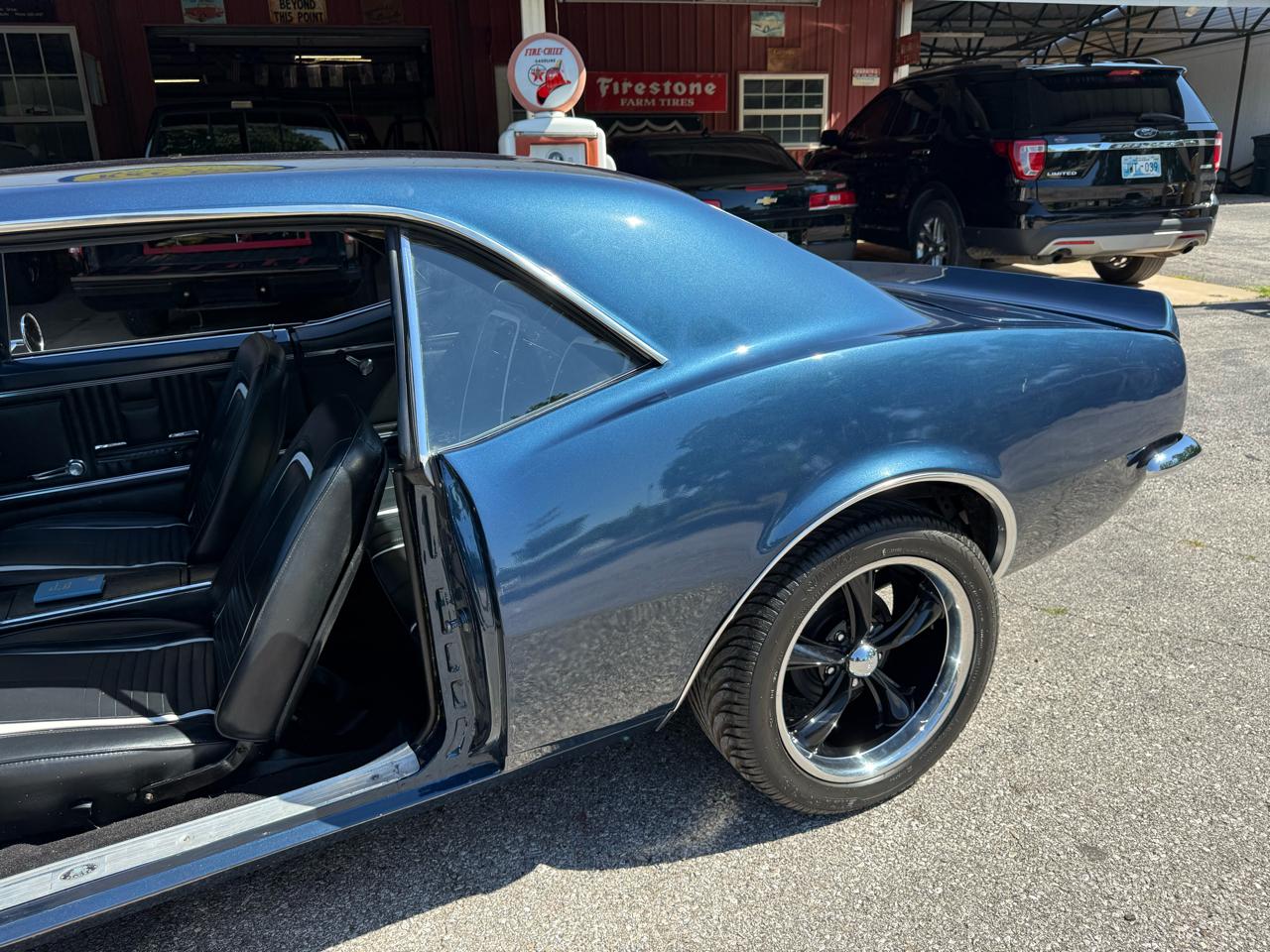 Chevrolet Camaro 2dr Coupe 1967