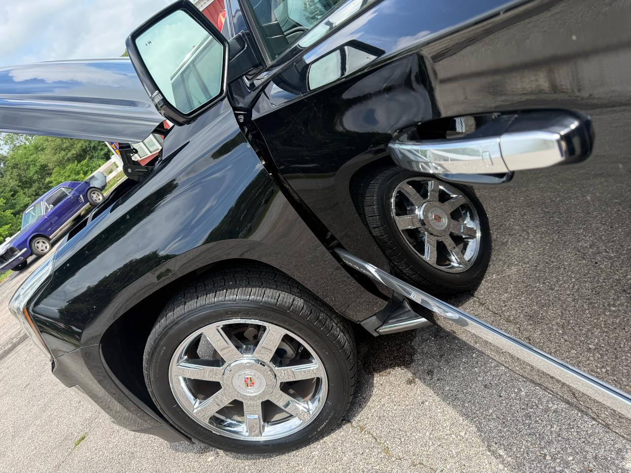 Cadillac Escalade Luxury 2WD 2015