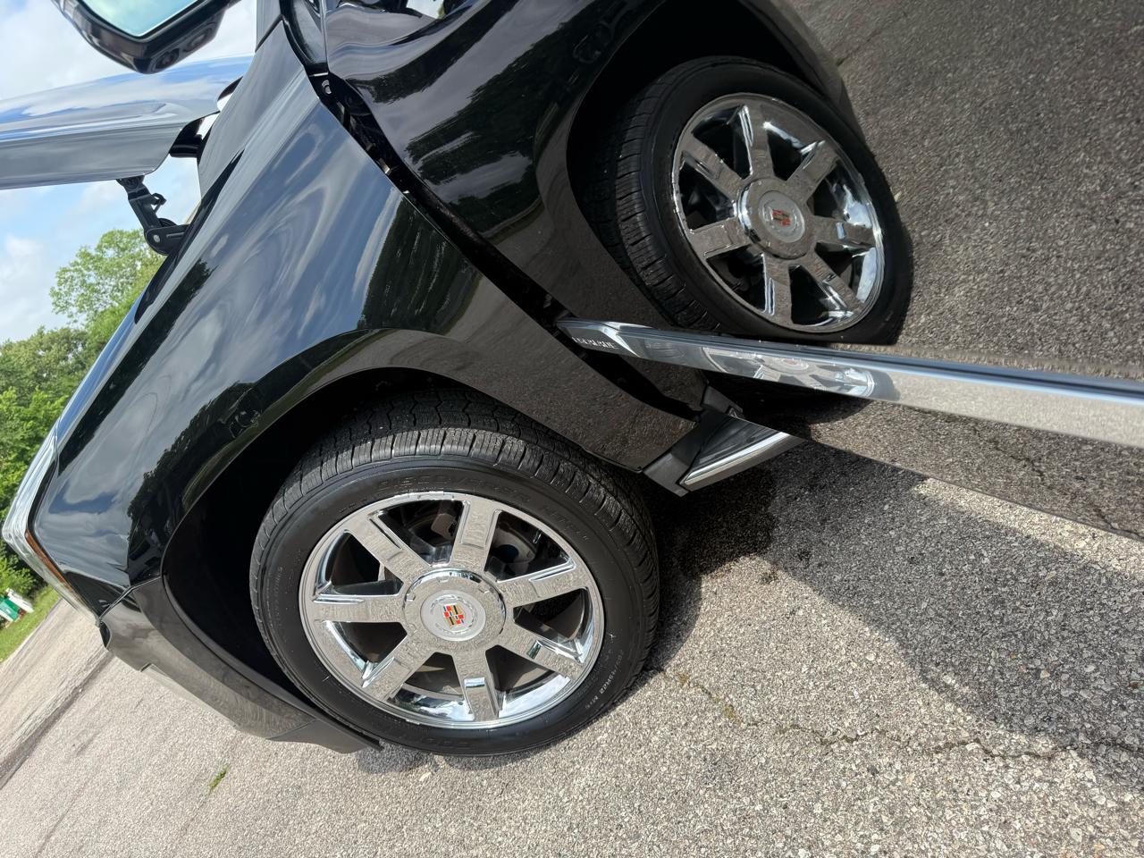 Cadillac Escalade Luxury 2WD 2015