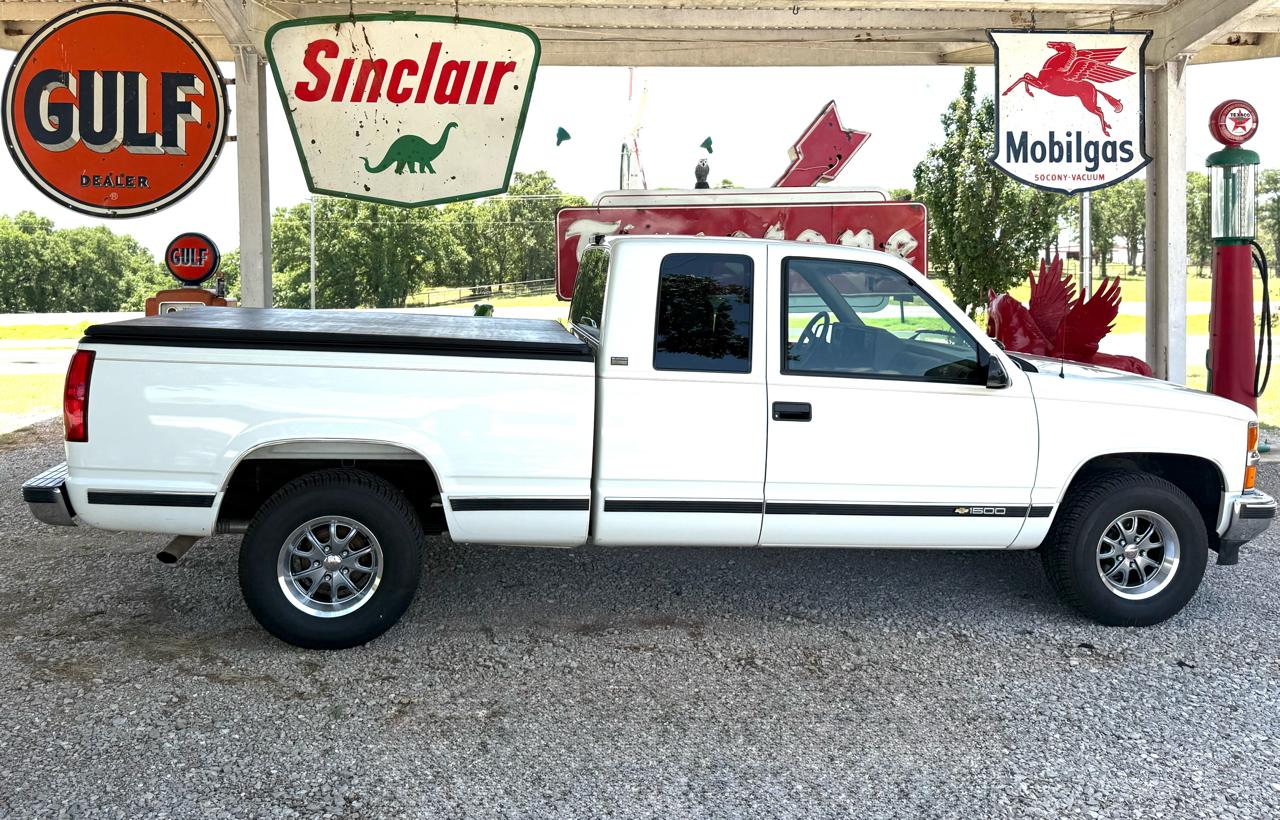 Chevrolet C/K 1500 Ext. Cab 6.5-ft. Bed 2WD 1994