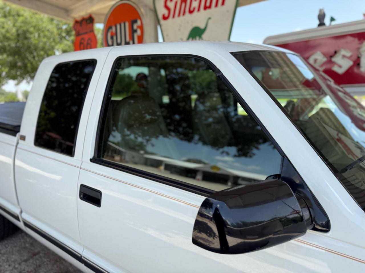 Chevrolet C/K 1500 Ext. Cab 6.5-ft. Bed 2WD 1994