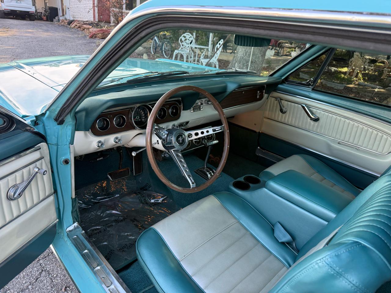 Ford Mustang 2dr Coupe 1966