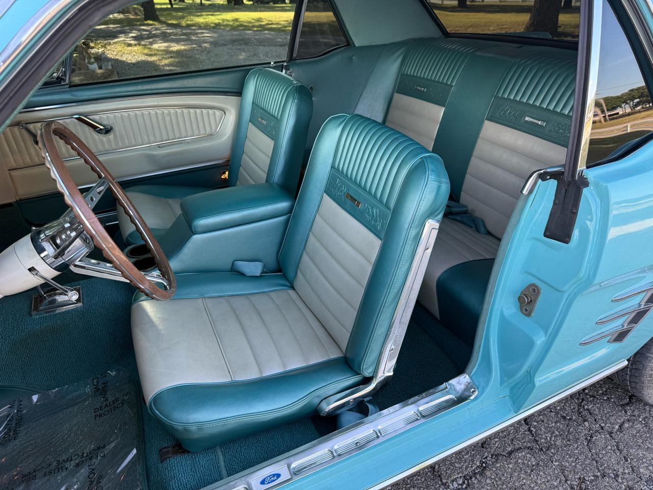 Ford Mustang 2dr Coupe 1966