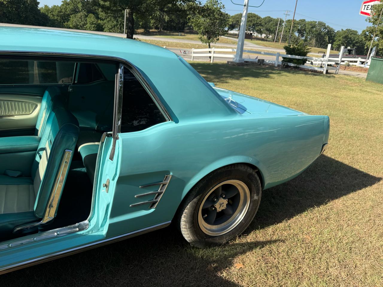 Ford Mustang 2dr Coupe 1966