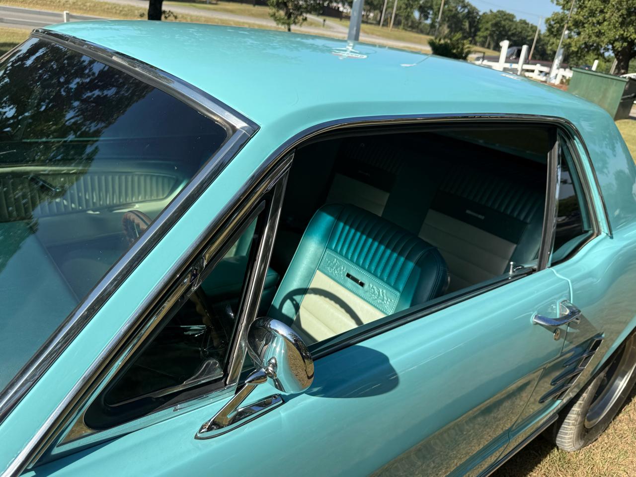 Ford Mustang 2dr Coupe 1966