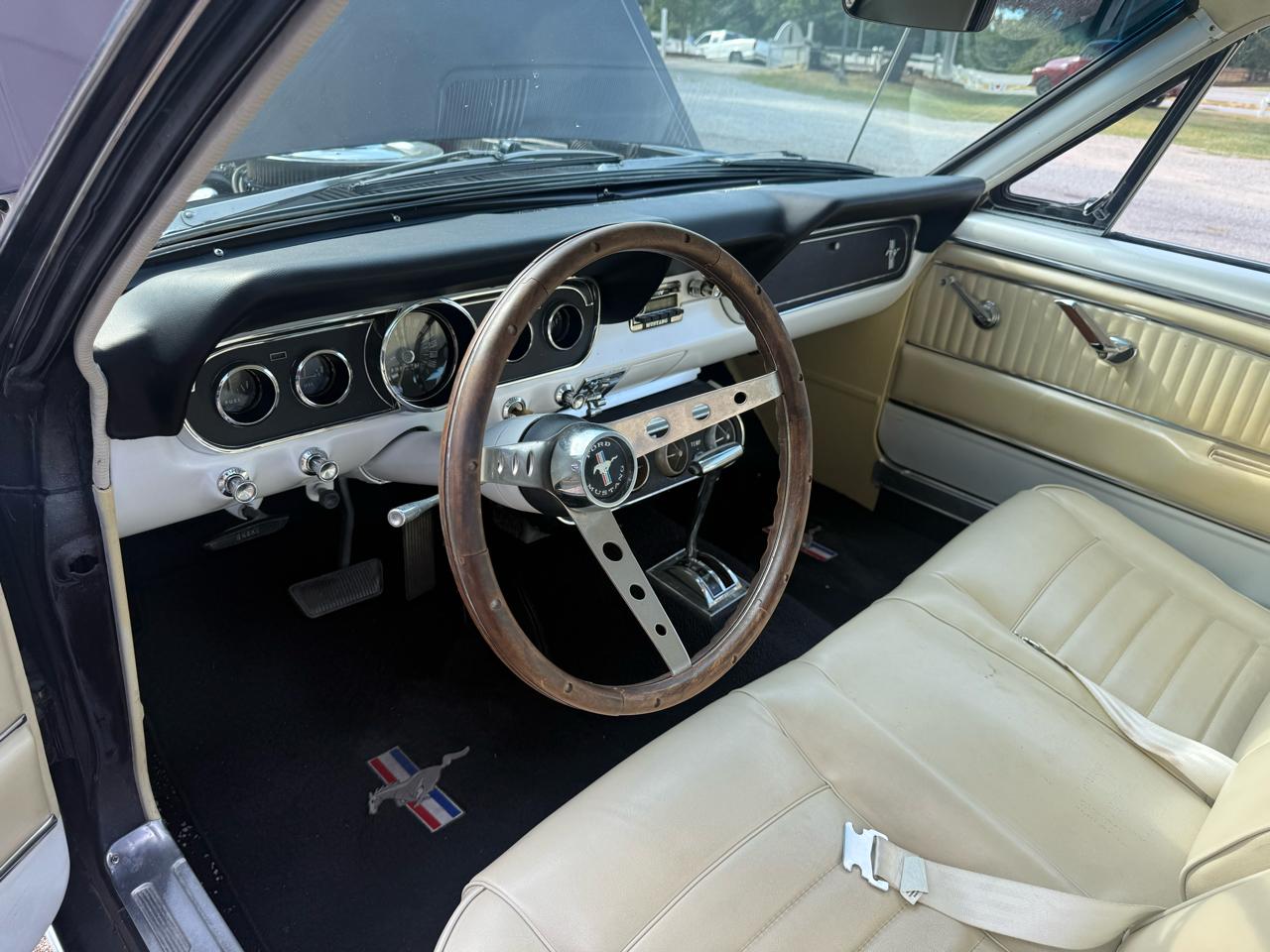 Ford Mustang 2dr Coupe 1966