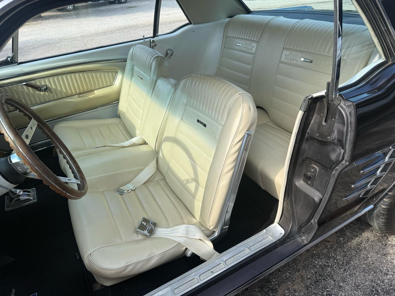 Ford Mustang 2dr Coupe 1966