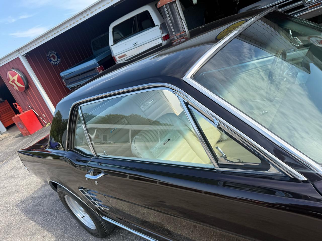 Ford Mustang 2dr Coupe 1966