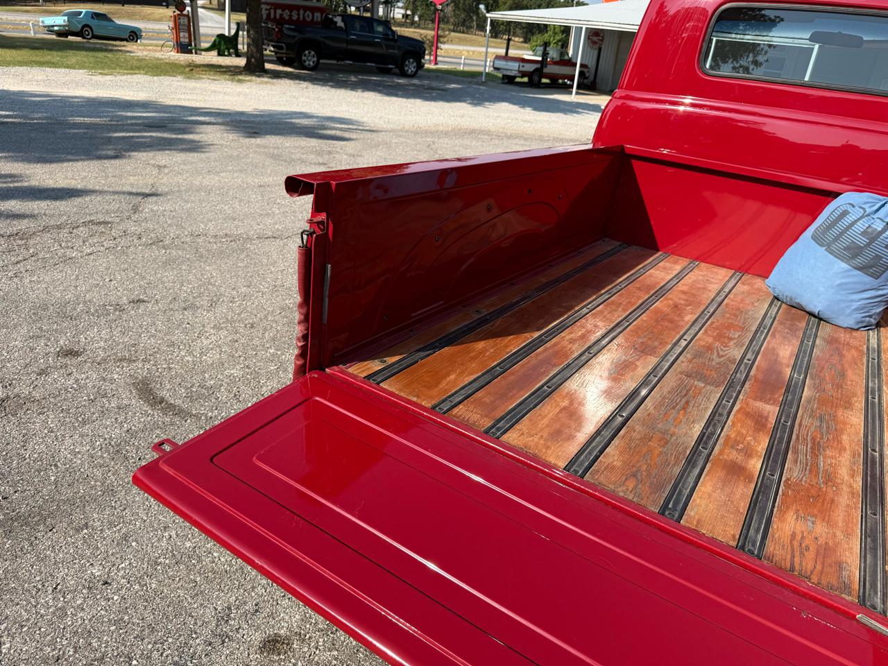 Chevrolet 3100 Base 1955