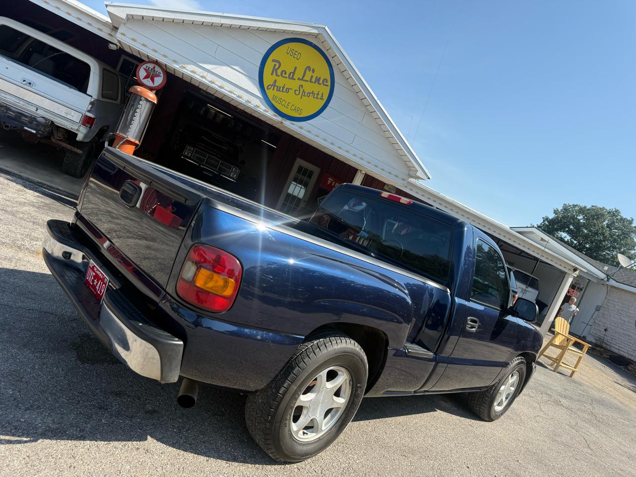 GMC Sierra 1500 SL Reg. Cab Short Bed 2WD 2000